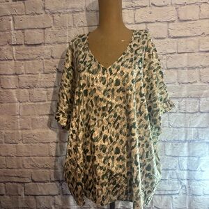 JODIFL Animal Print V-Neck Blouse